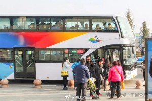 11月25日起，榮成開通“賞天鵝公交旅游專線”